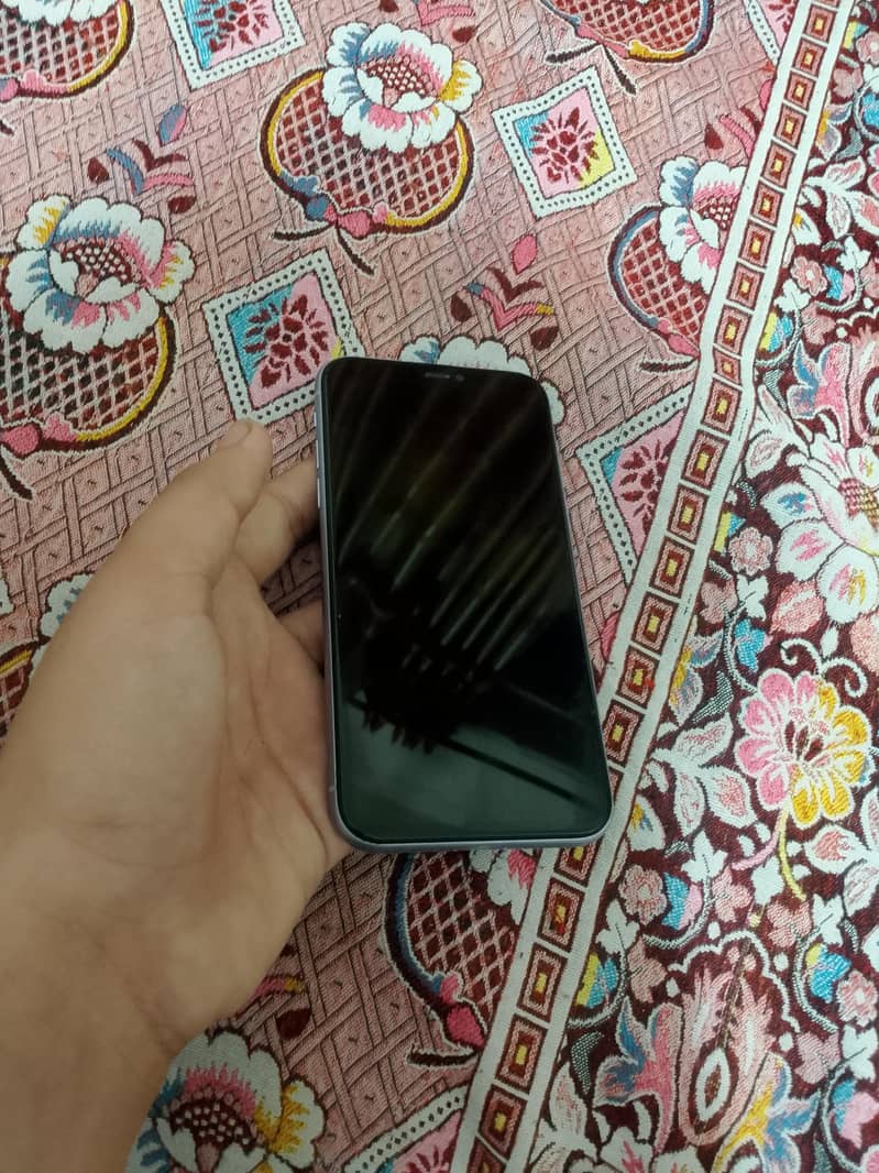 Apple iPhone 11 1