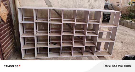shop shelves 3 units like brand new