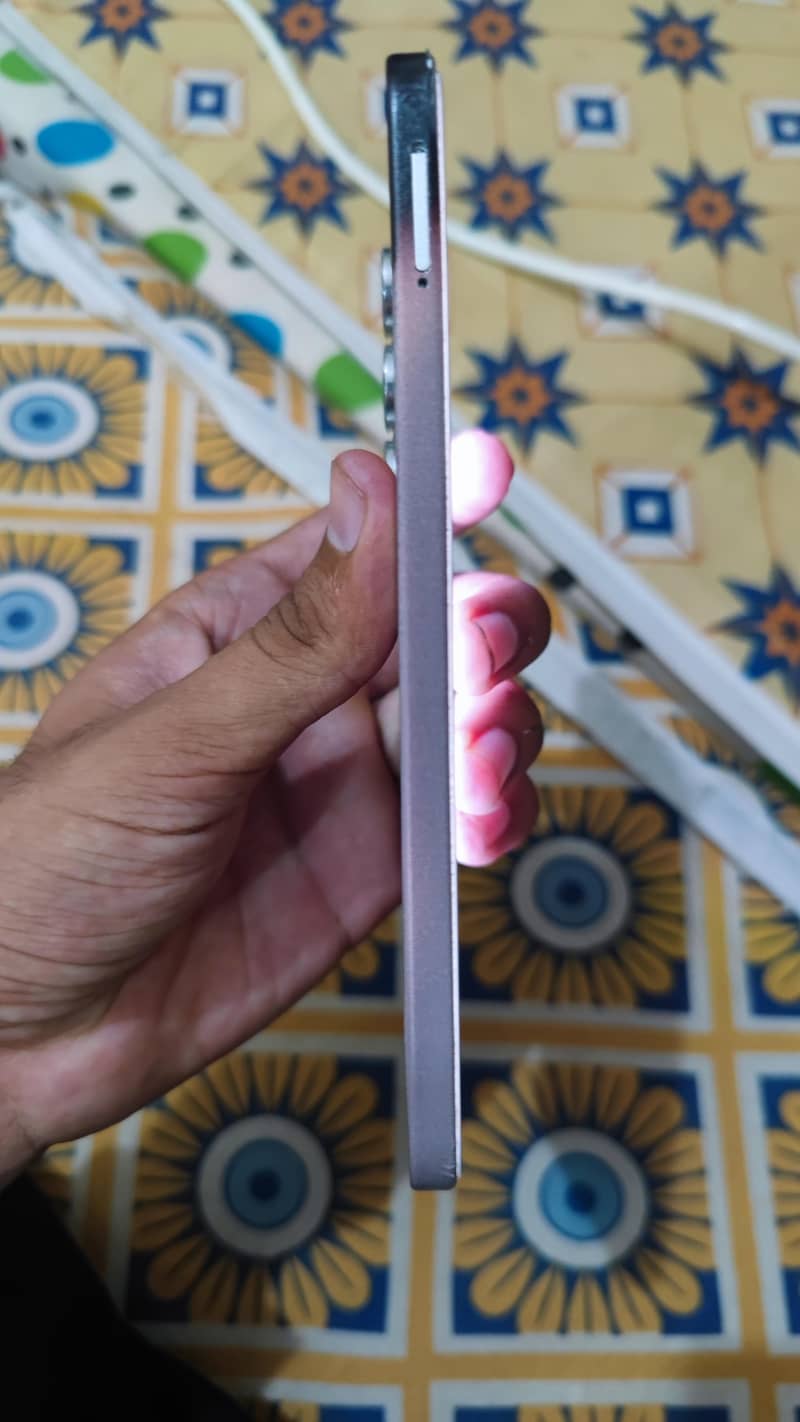 Tecno CAMON 40 Pro 3
