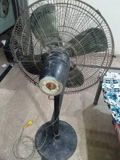 For Sale: Pedestal Fan