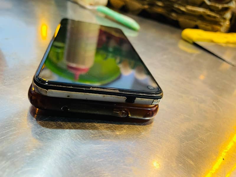 Google Pixel 4a 6