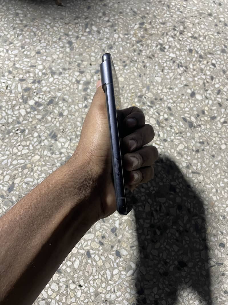 Google Pixel 8 1