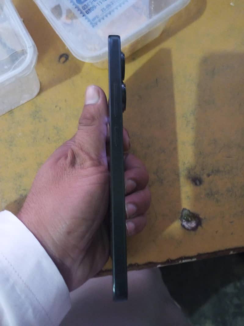 Xiaomi Redmi note 13 3
