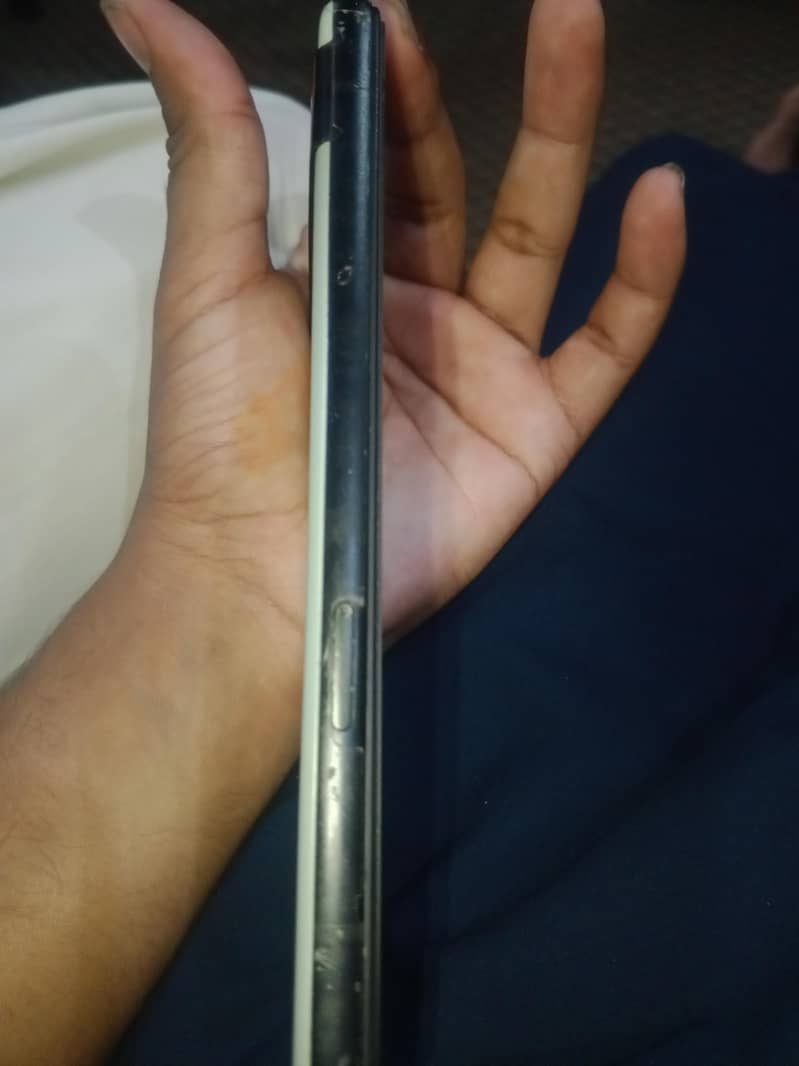 Google Pixel 6a 3