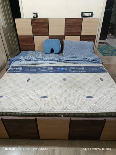Bed Room Set