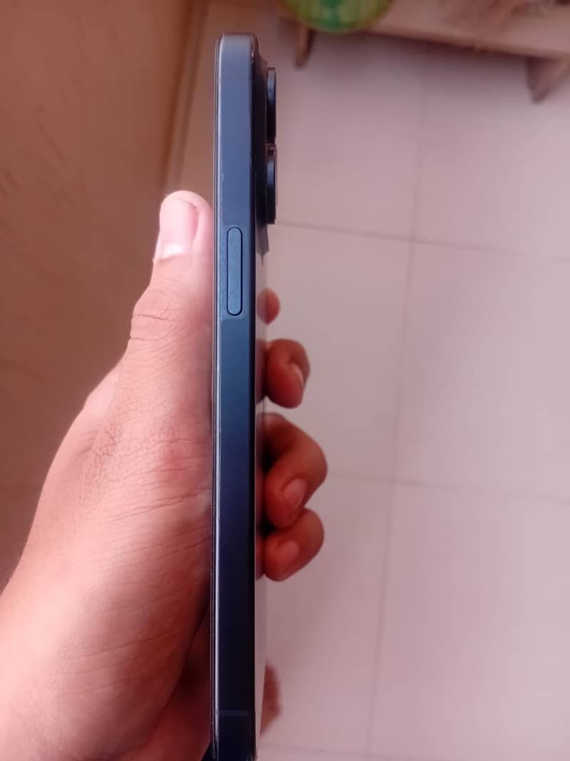 Iphone 15 pro max PTA 1