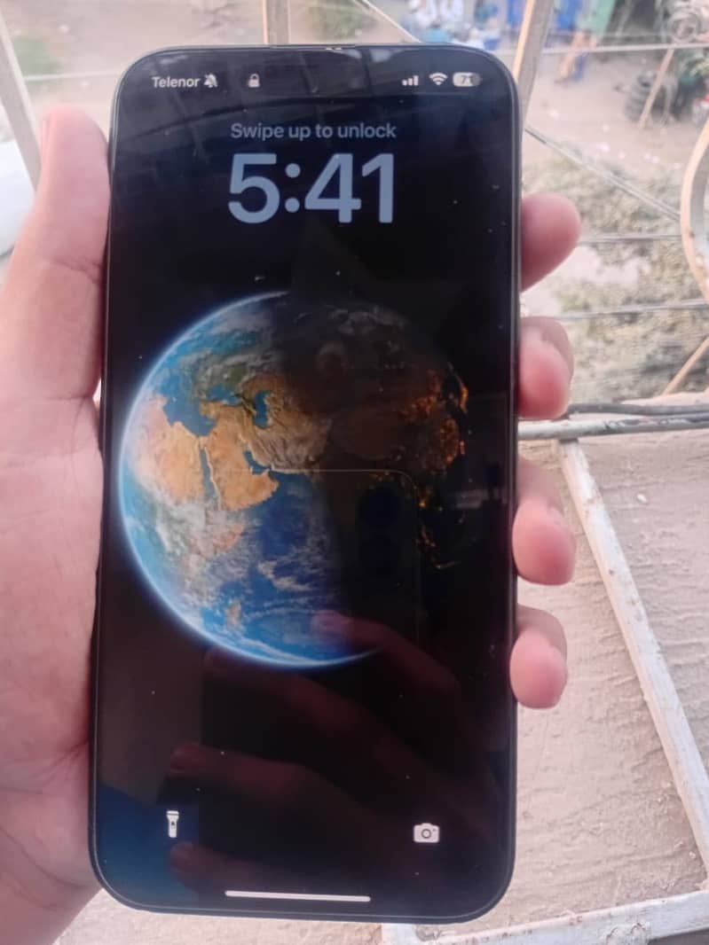 Iphone 15 pro max PTA 4