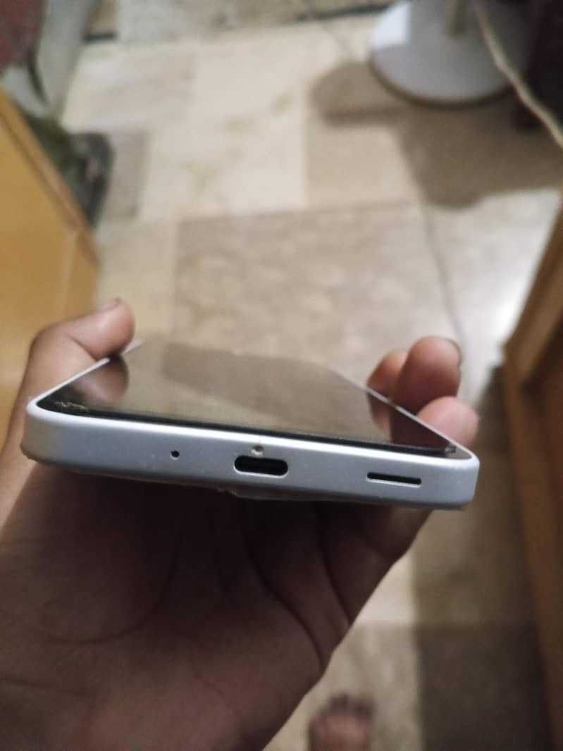 Samsung A16 2