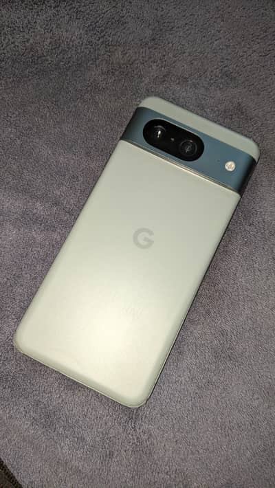 Google Pixel 8