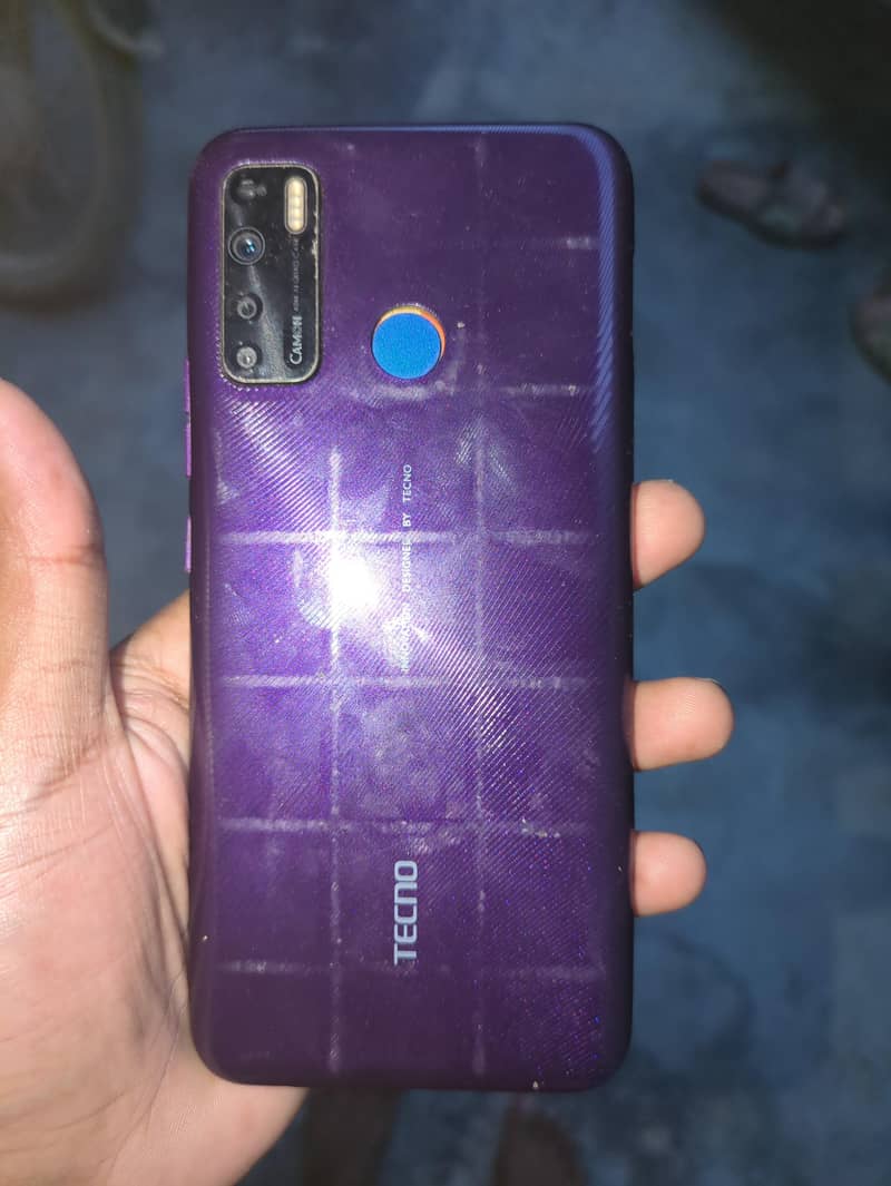 Tecno CAMON 15 4/64 1