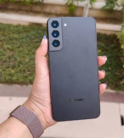 Samsung Mobile S22 Plus Non PTA