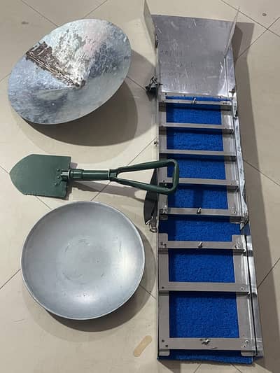 Complete Gold Prospecting Kit (Sluice Box, Gold Pans, Shovel)