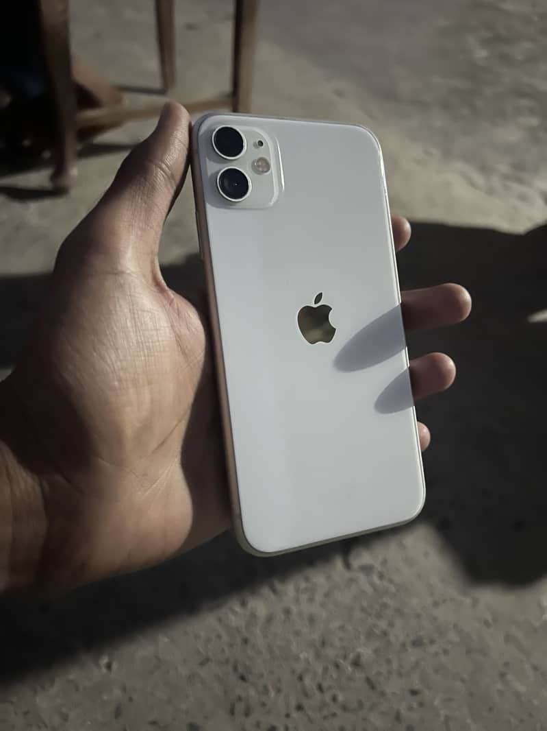 Apple iPhone 11 2