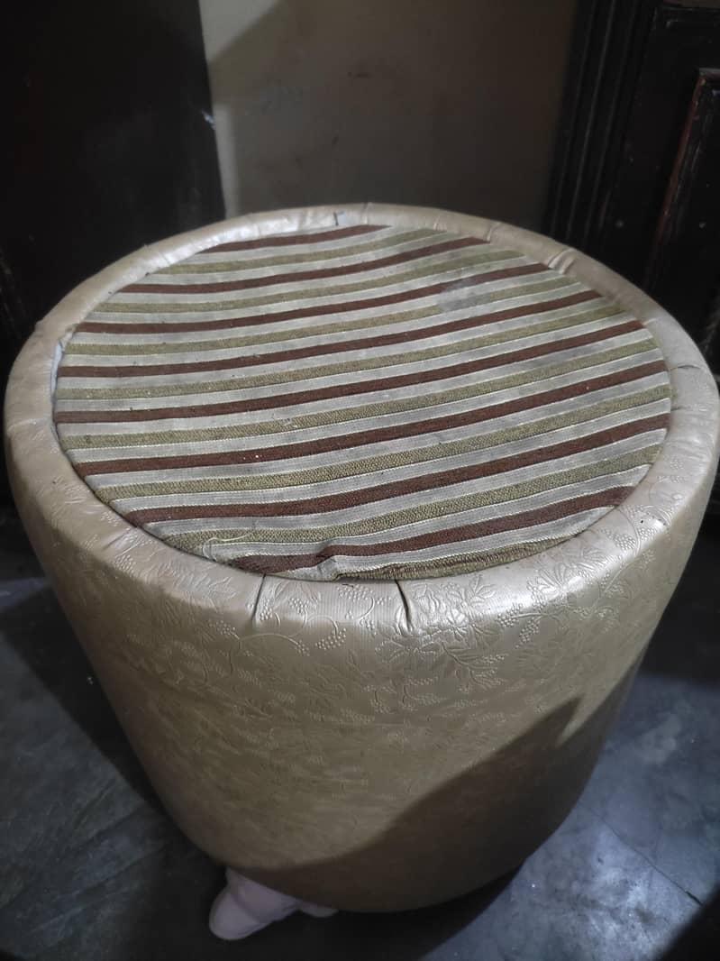 Chair table 1
