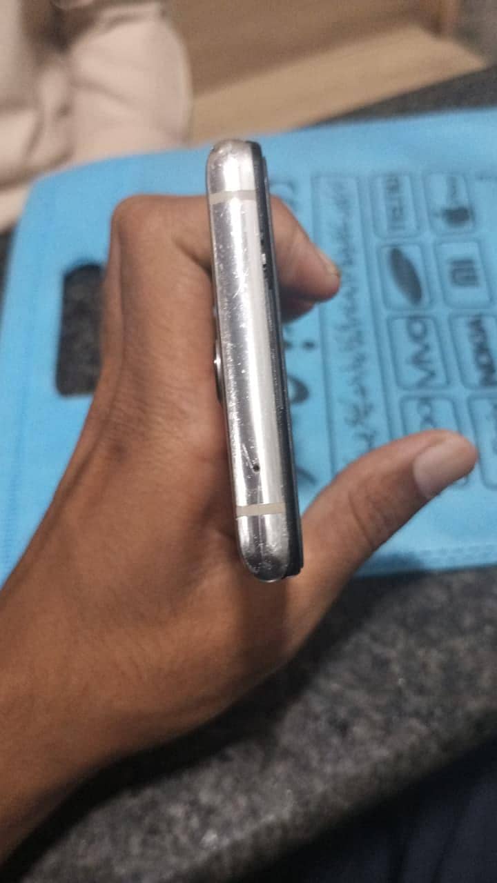 One Plus 8 6