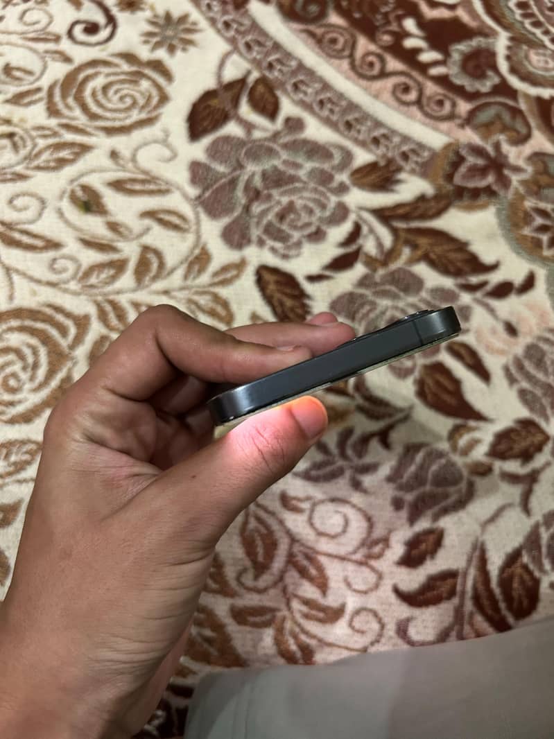 Apple iPhone 12 Pro 5