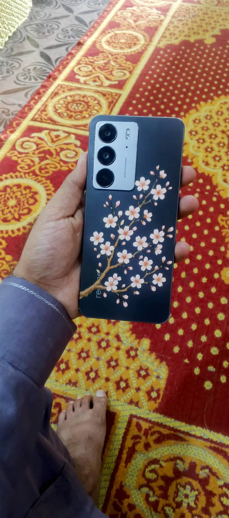 Realme C75 1