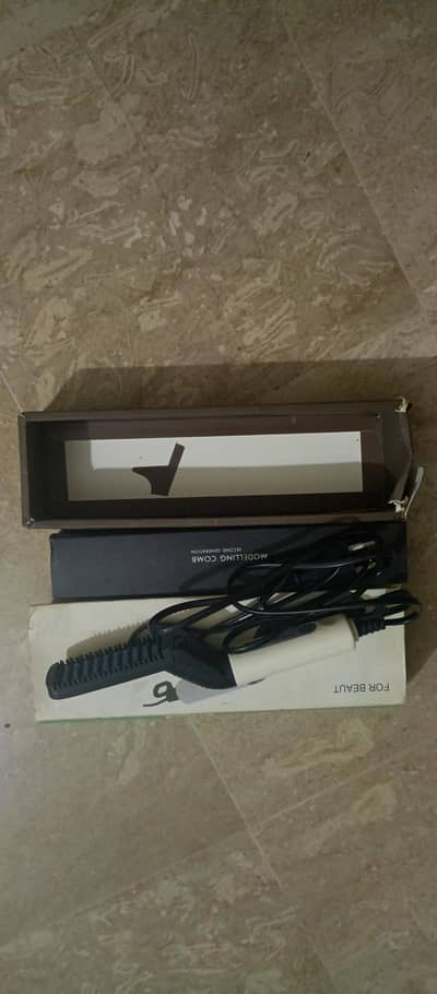Hair straightener