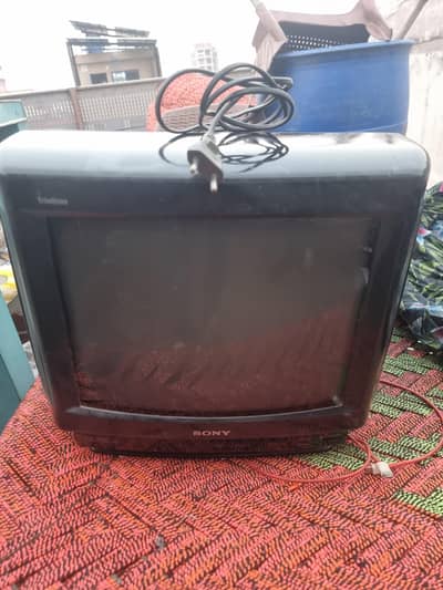 Sony TV old is Gold