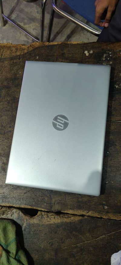 Hp probook Risen 7 pro model 640 4 gb ram 128 gb ssd