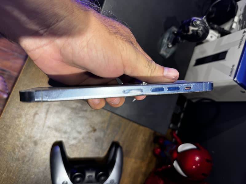 Apple iPhone 13 Pro Max 4