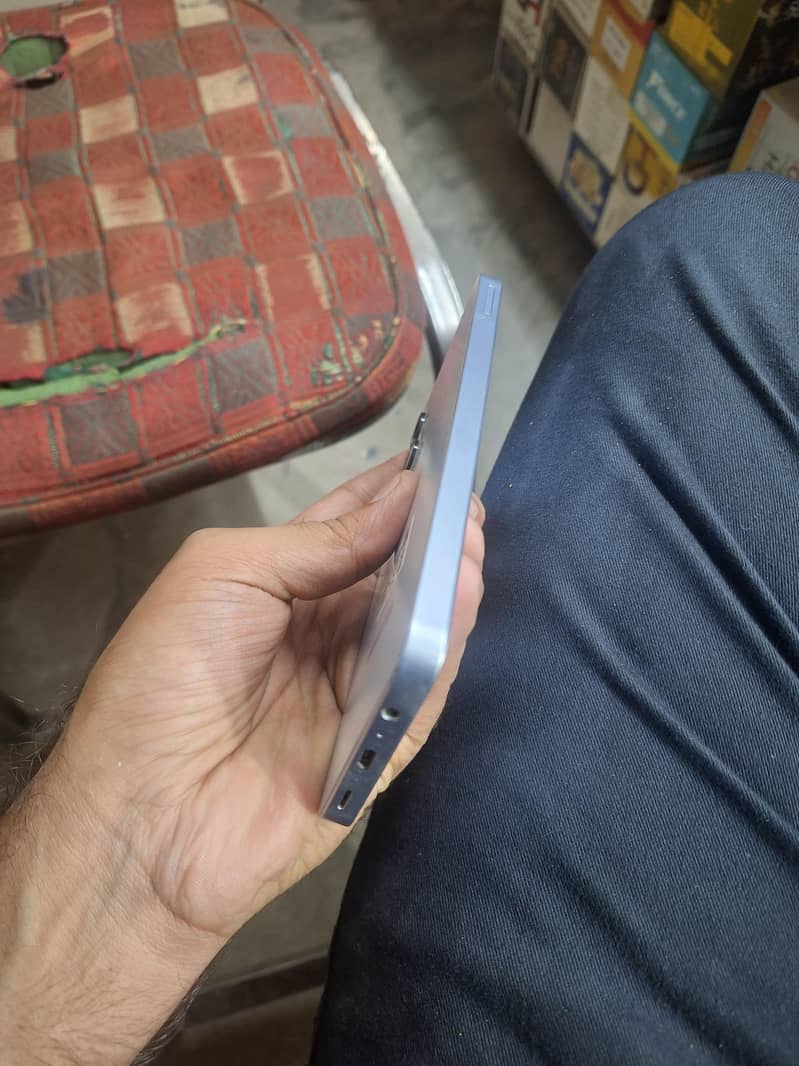 Samsung Mobile A06 3