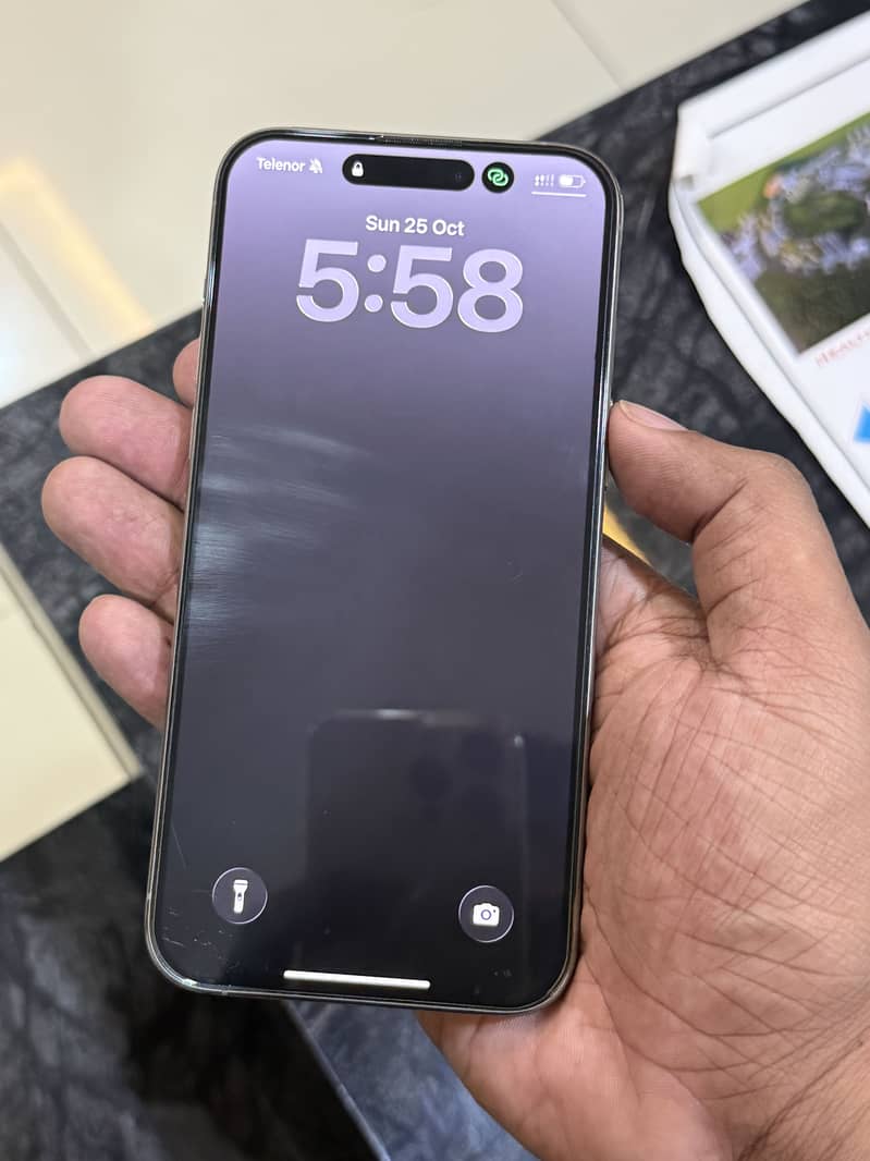 Apple iPhone 15 Pro Max 5