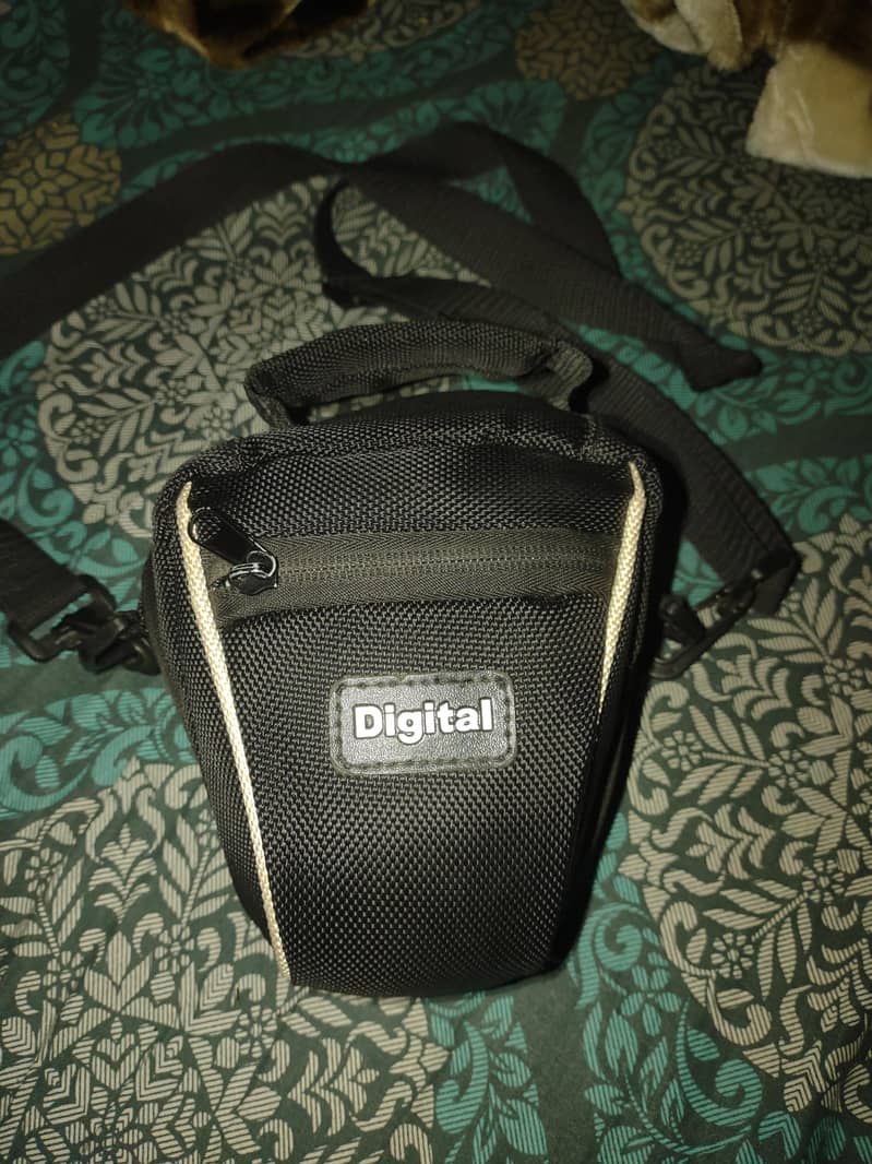 Digital camera 0
