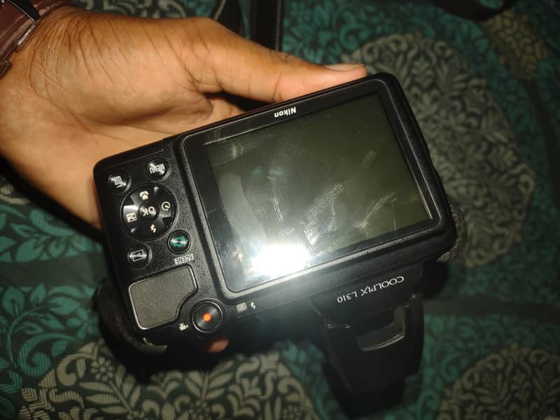 Digital camera 4