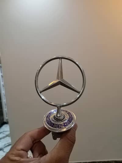 Mercedes,Nissan Petrol, Land Cruiser