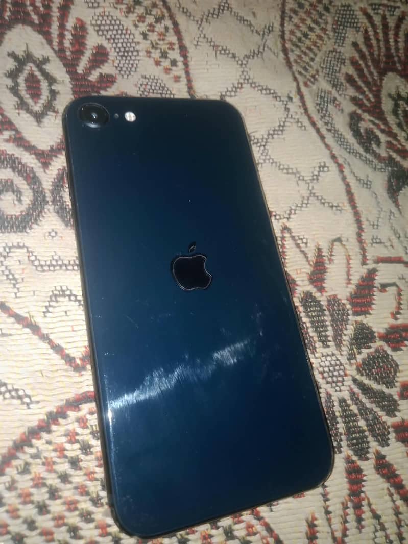 Apple iPhone SE 3