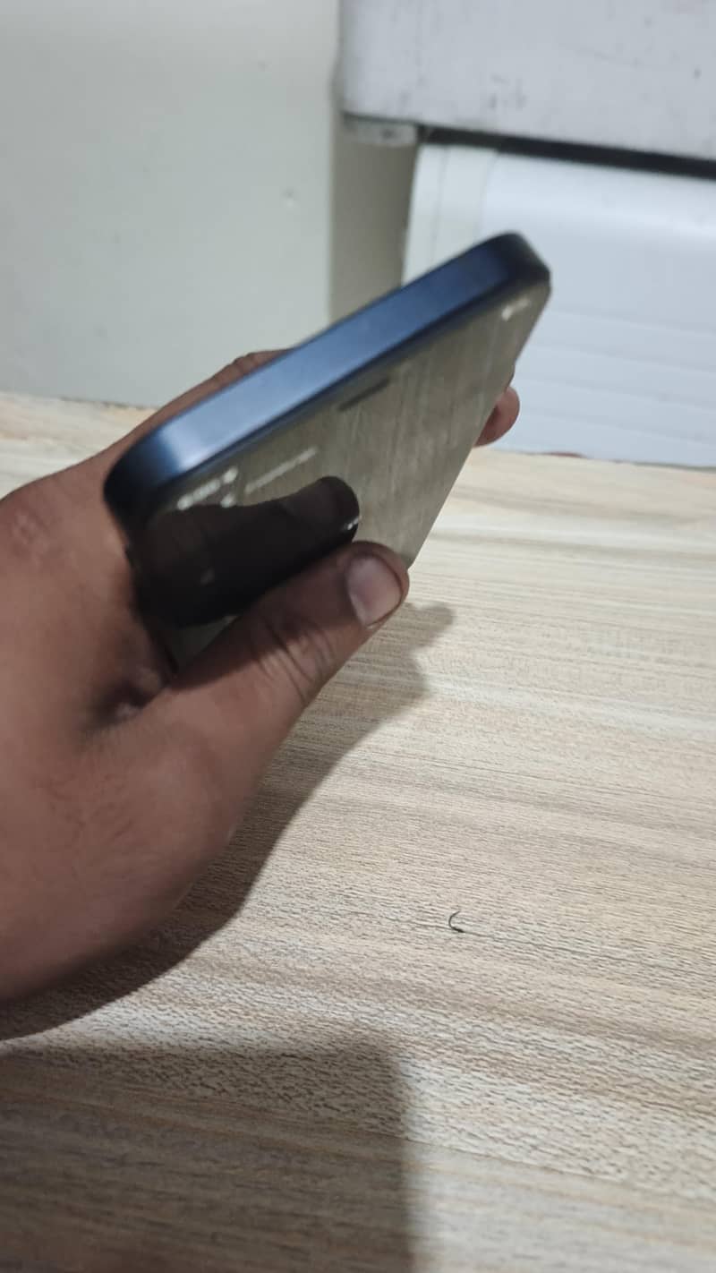 Apple iPhone 12 2