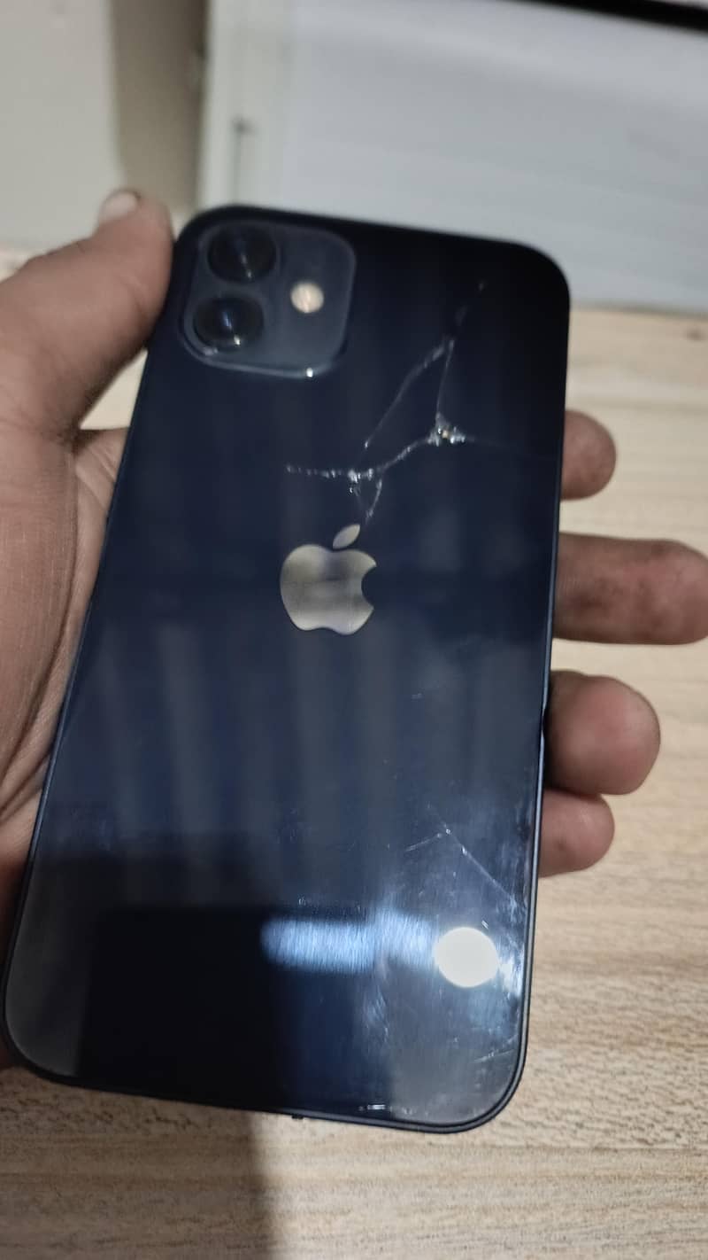 Apple iPhone 12 7