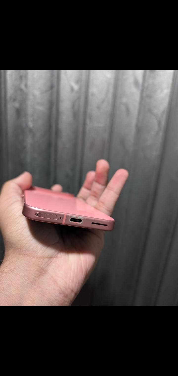Google Pixel 9 2
