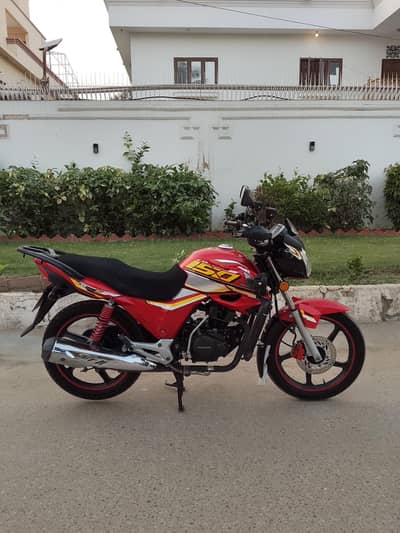 Honda CB-150F Mint Condition with Extra Lights For Bike Touring