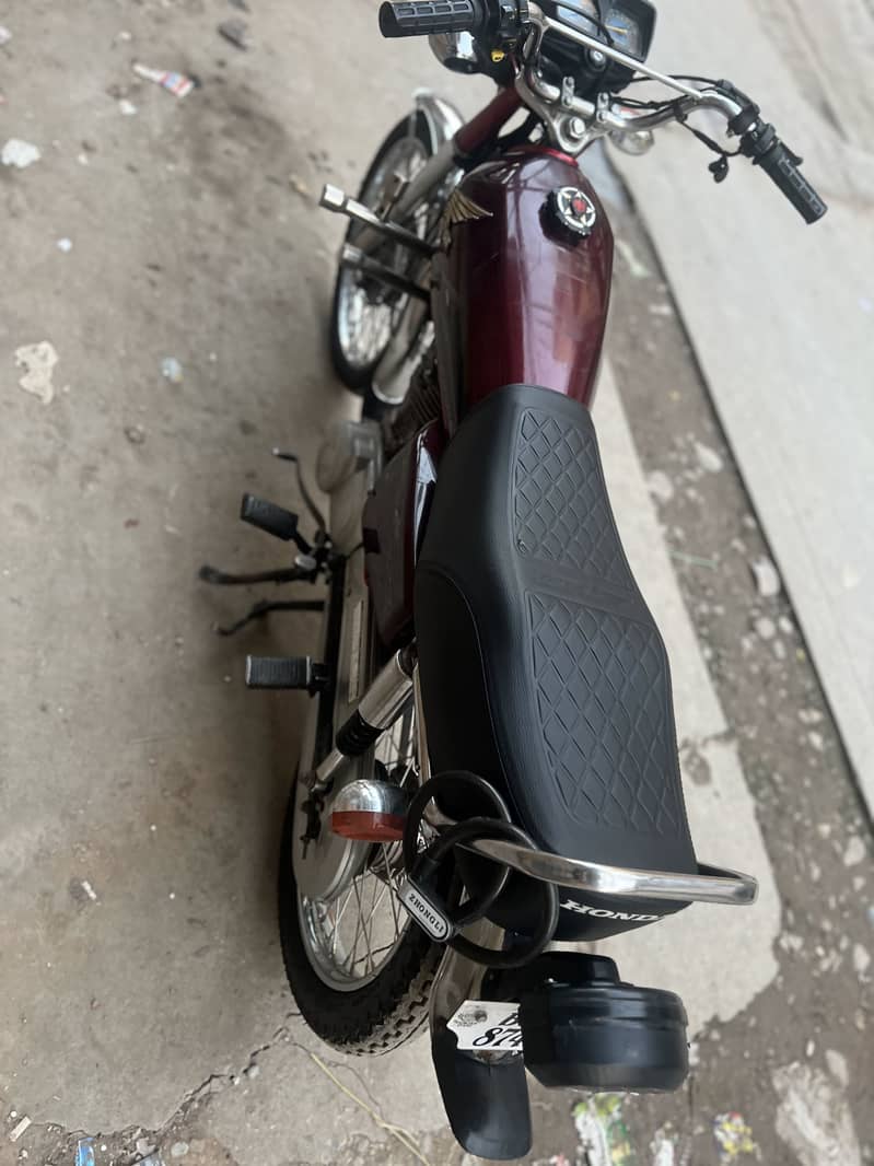 honada 125 2017 12