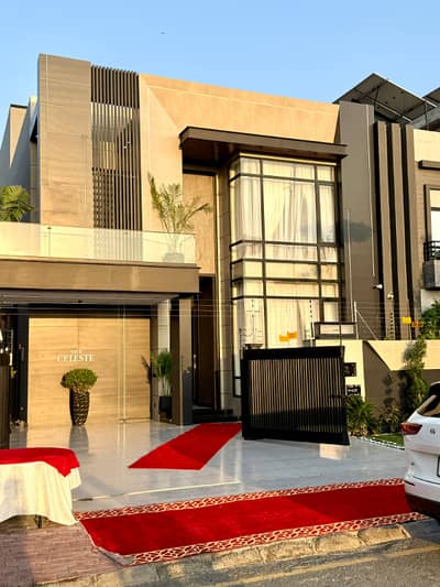 10 MARLA UlTRA MODERN DESIGNER LUXURY HOUSE FOR SALE IN BAHRAI TWON