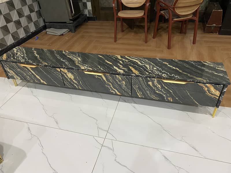 LED/LCD Stand/Rack 2