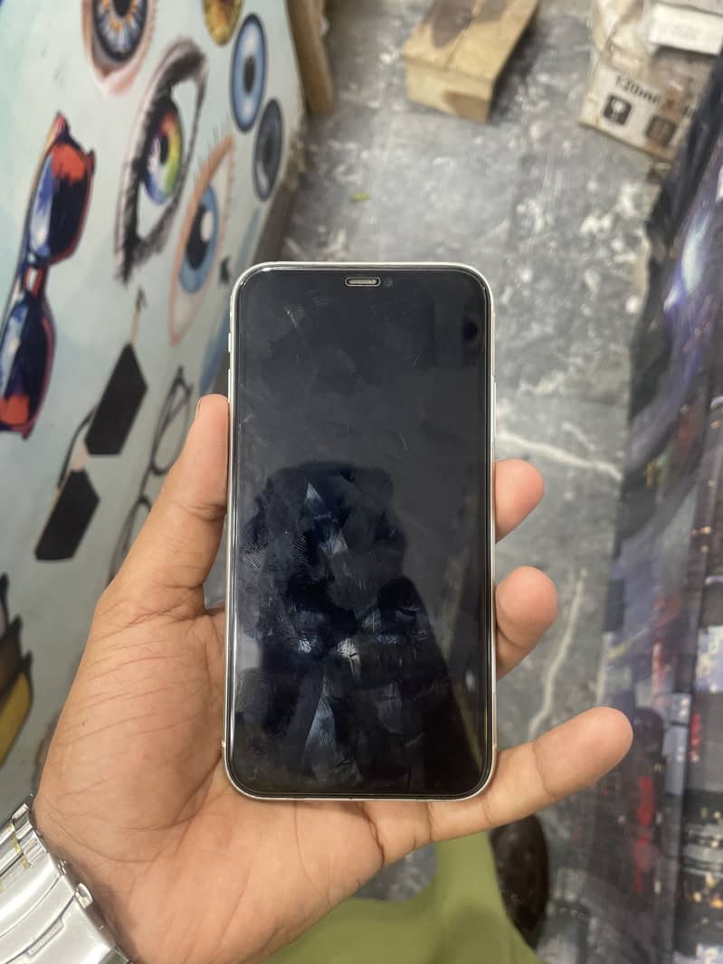Apple iPhone 11 1