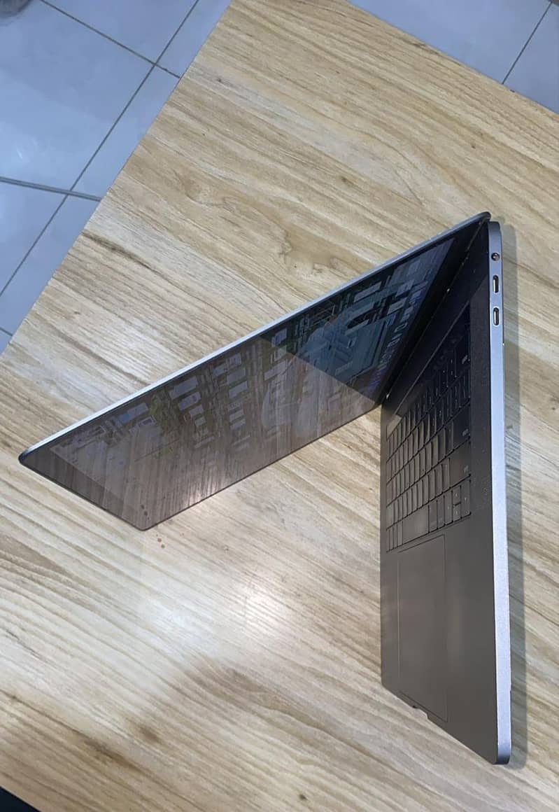Macbook pro 2019 2