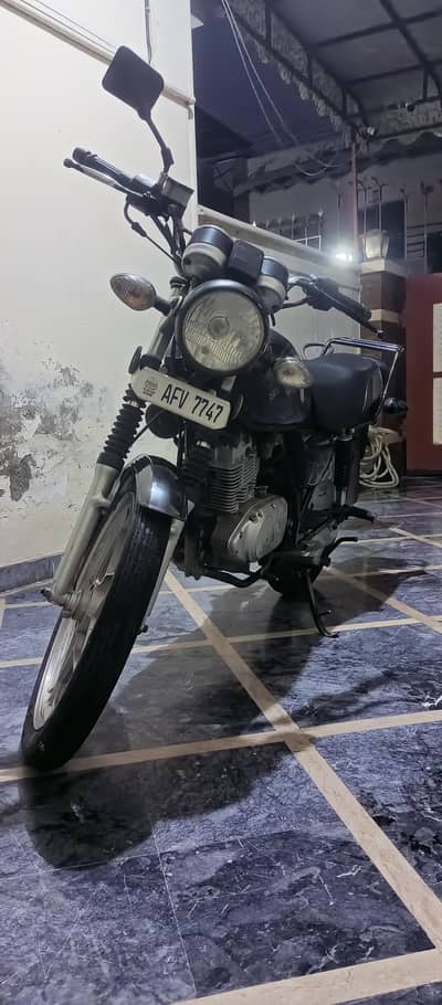 Suzuki Gs 150 SE