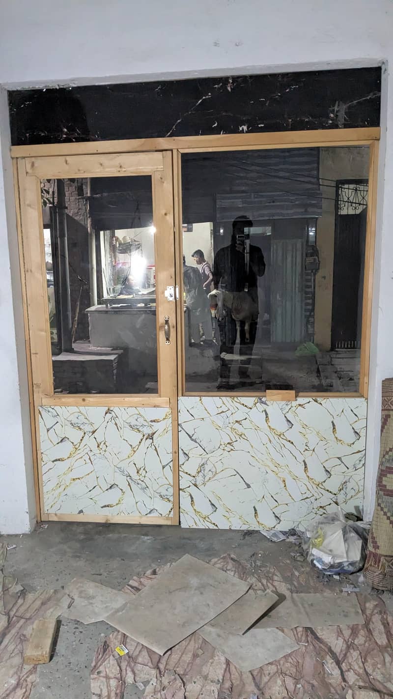 shop door 0