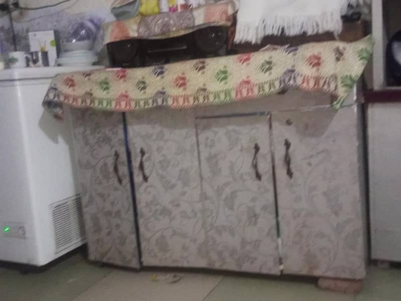 istari stand 1