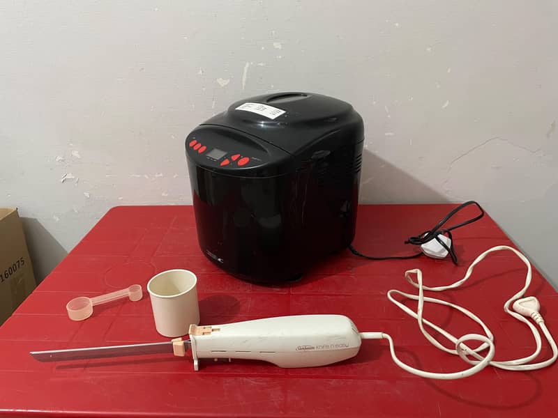 Ready Steady Cook Electric Automatic Breadmaker / Dough Maker 0