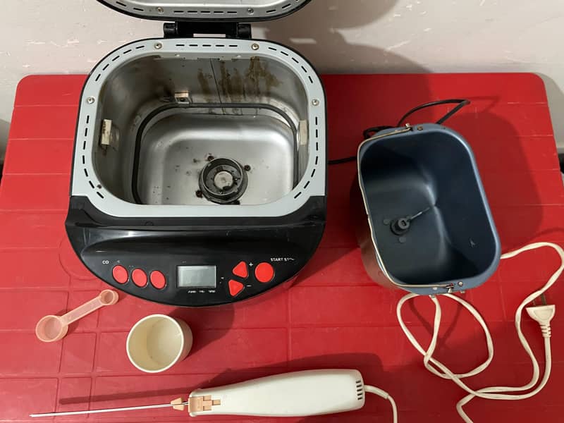 Ready Steady Cook Electric Automatic Breadmaker / Dough Maker 4