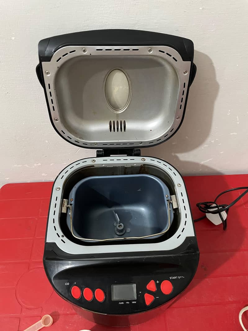 Ready Steady Cook Electric Automatic Breadmaker / Dough Maker 6