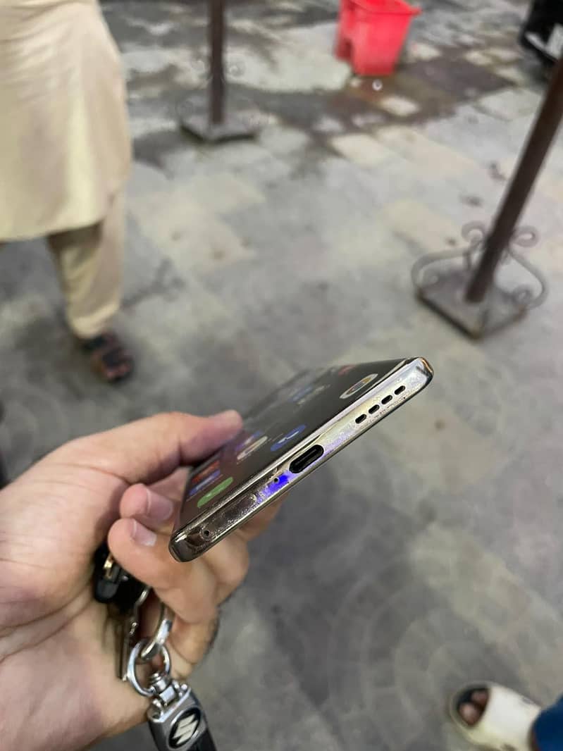 Infinix Zero 30 0