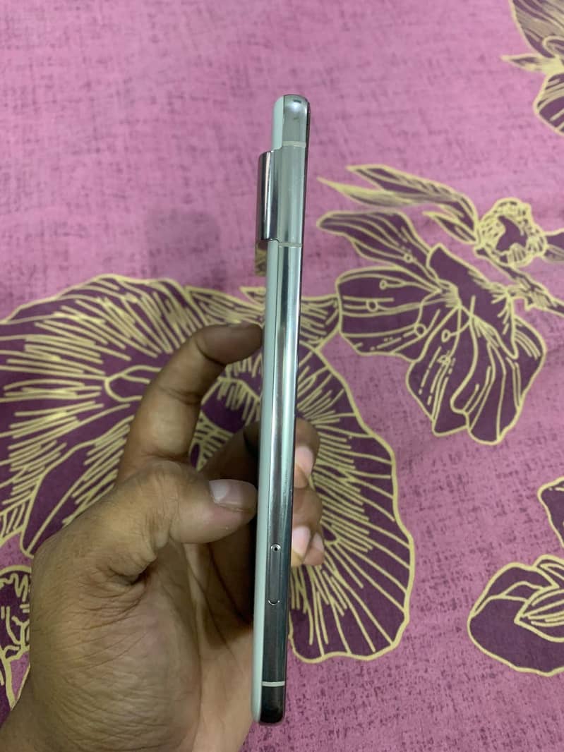 Google Pixel 8 Pro 3