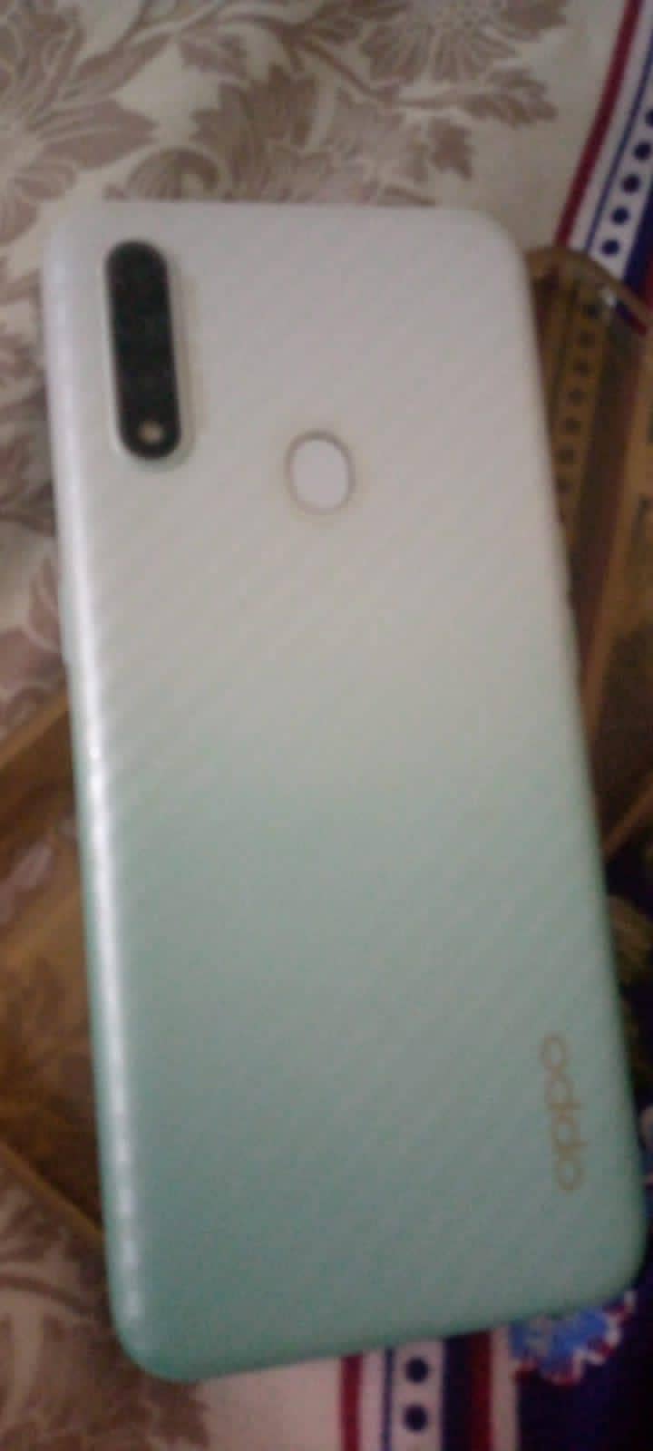 OPPO A31 1