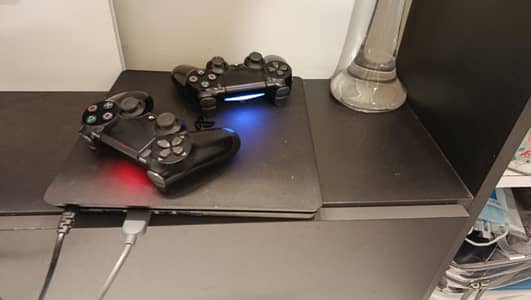 playstation 4 slim